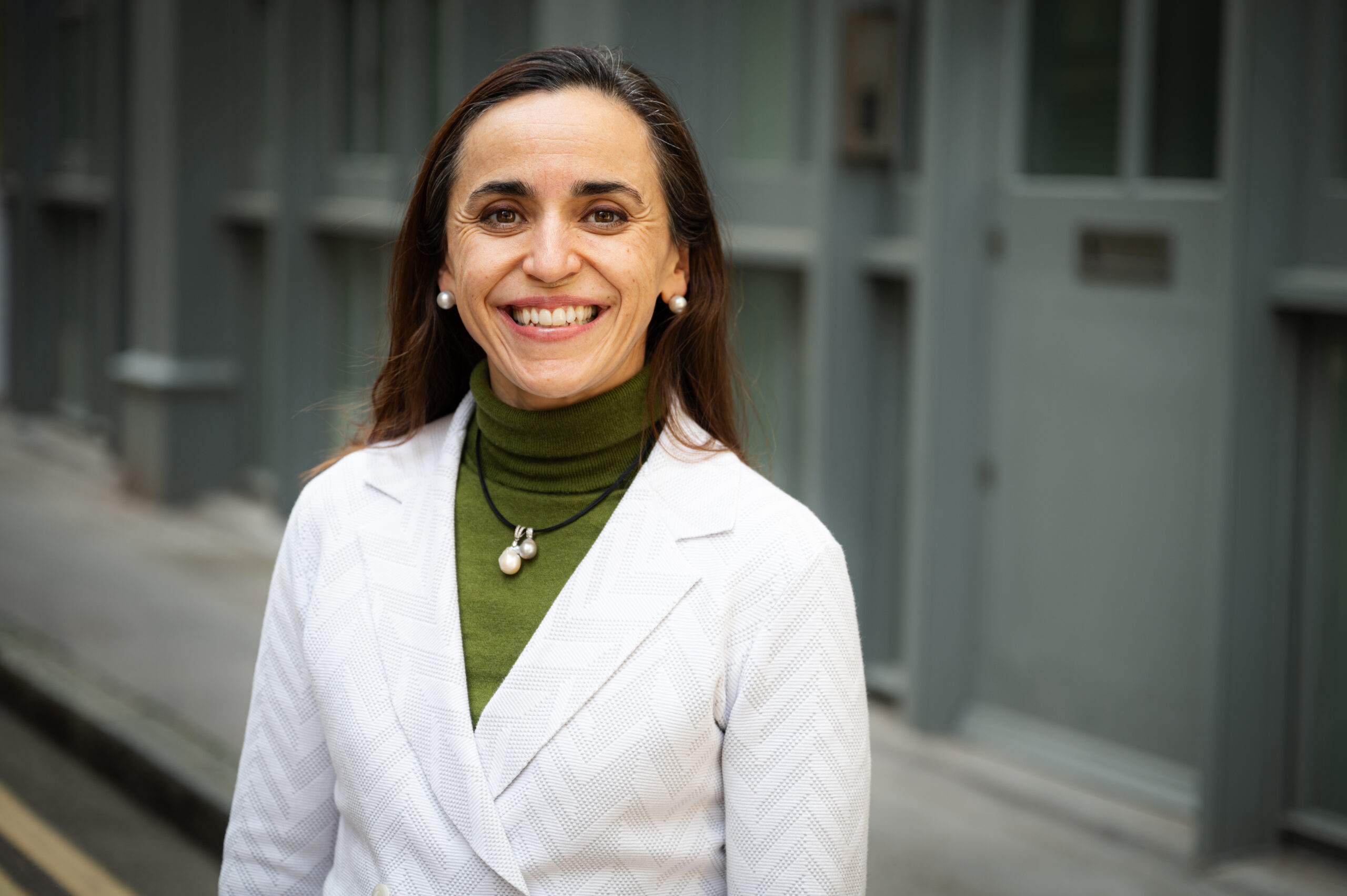 Sonia xonim minora beradi