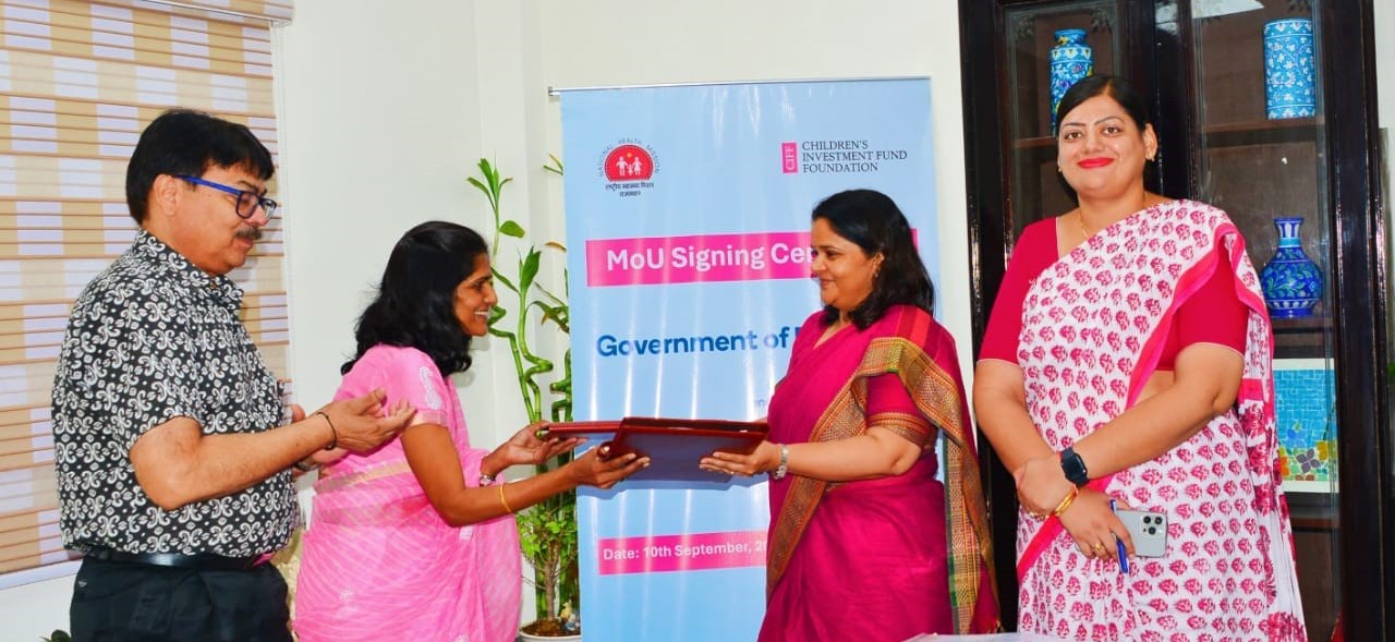 The official signing ceremony for a memorandum of understanding with the Rajasthan Government. Credit: CIFF.